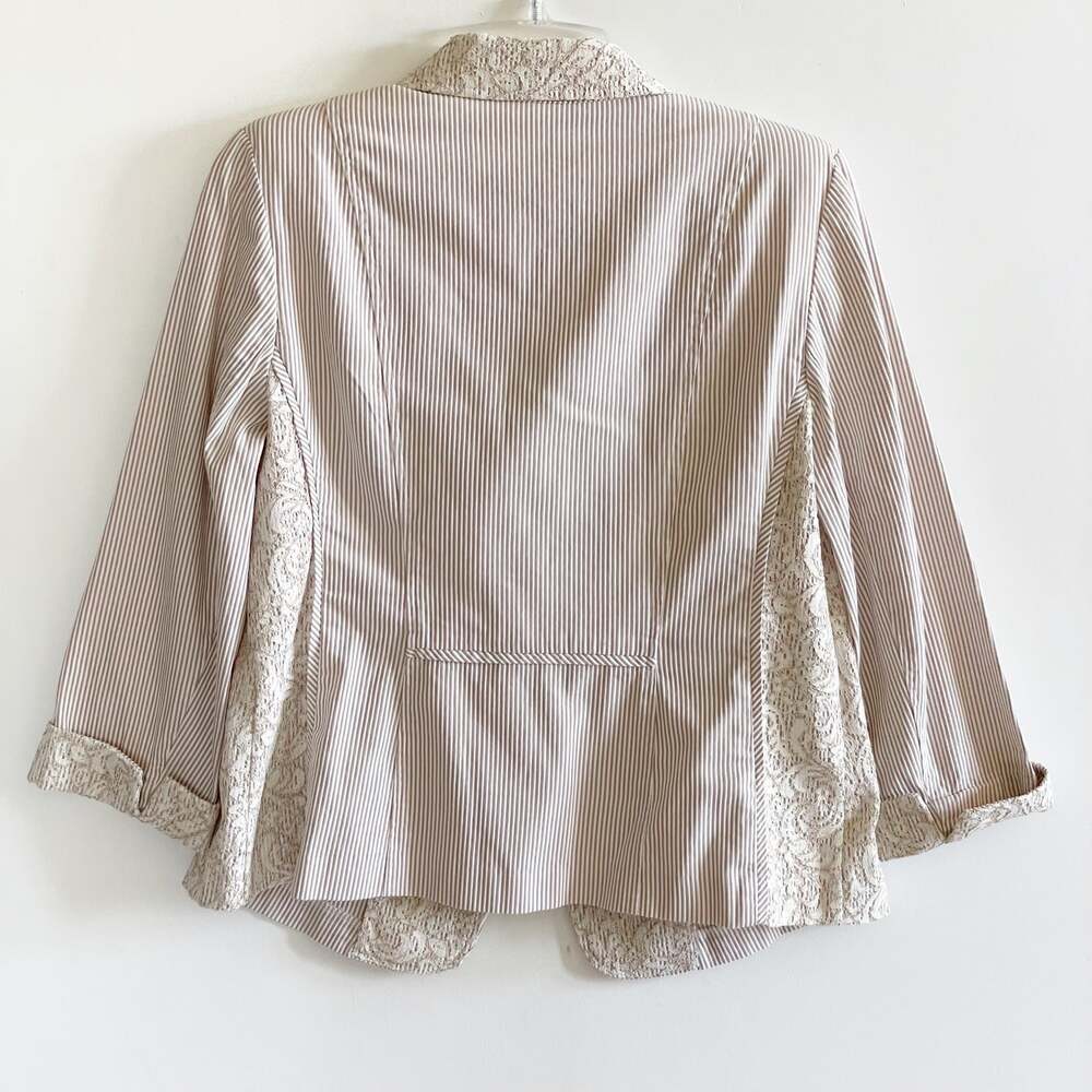 Chico’s Beige Lace Striped Blazer Jacket - Picture 3 of 9